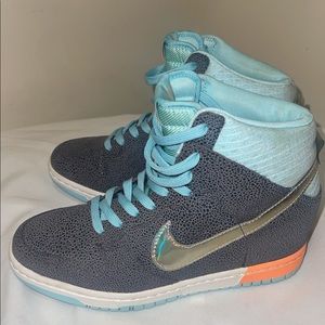 Nike Women's Dunk Sky High